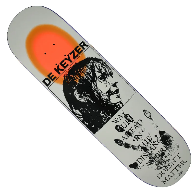 Quasi Bobby Dekeyzer Distance Deck